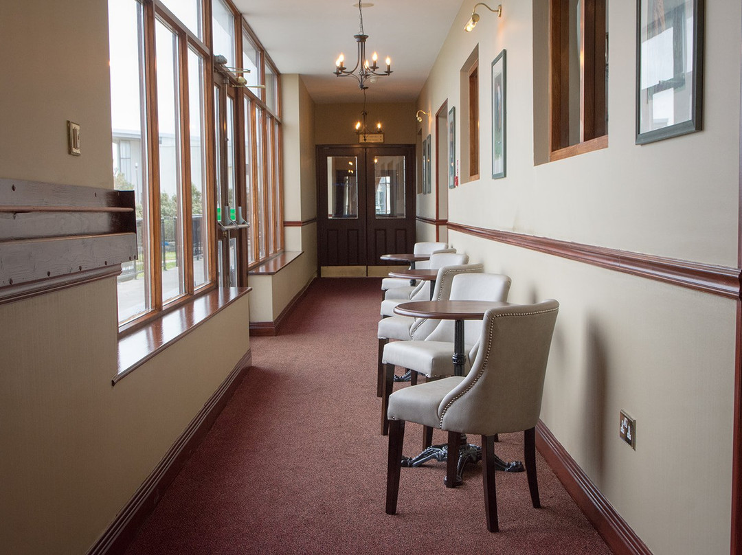 Kilkee Bay Hotel主图