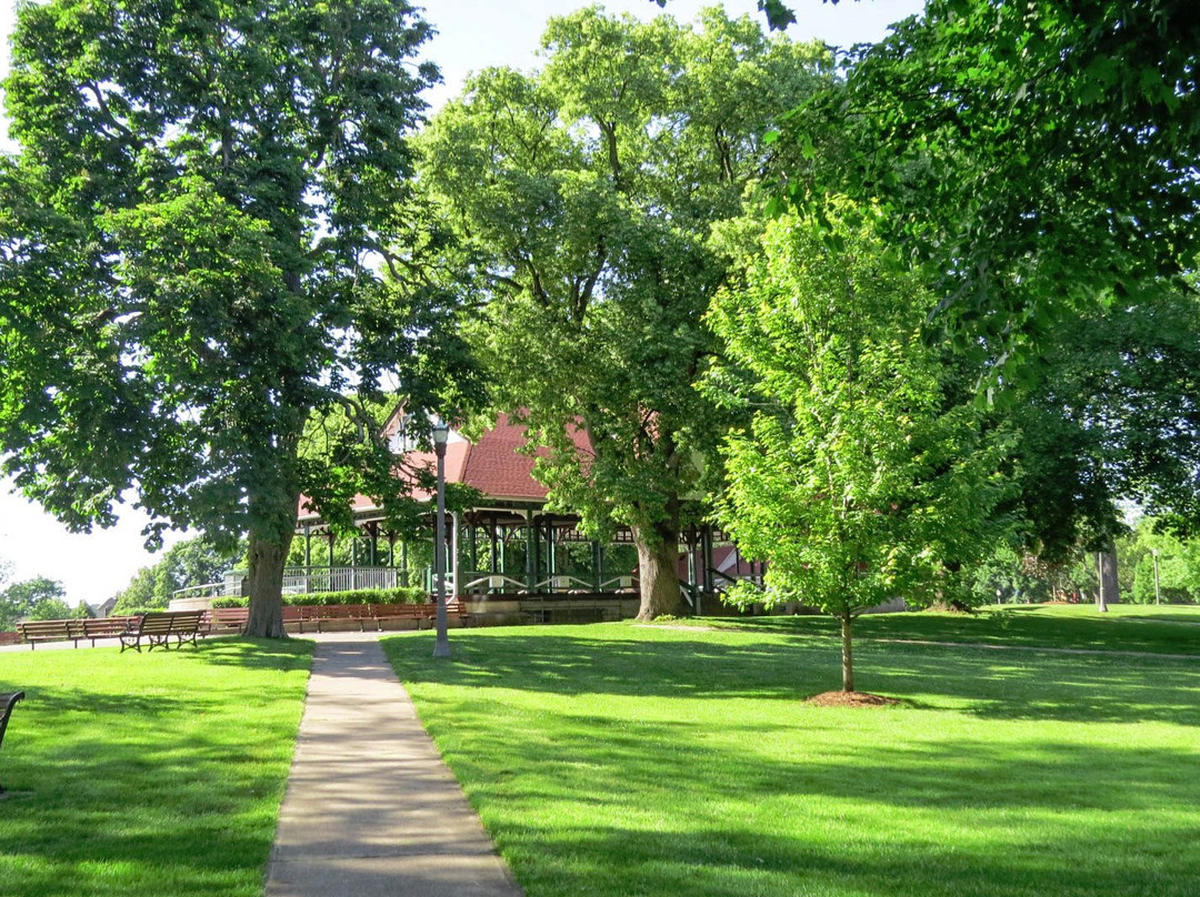 Montebello Park-圣凯瑟琳斯必去景点