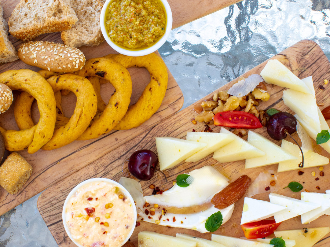 Kastro Apartments主图