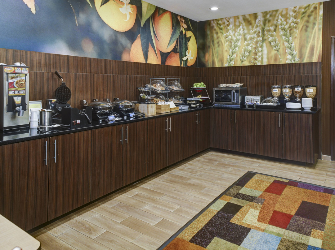 Fairfield Inn Dothan主图