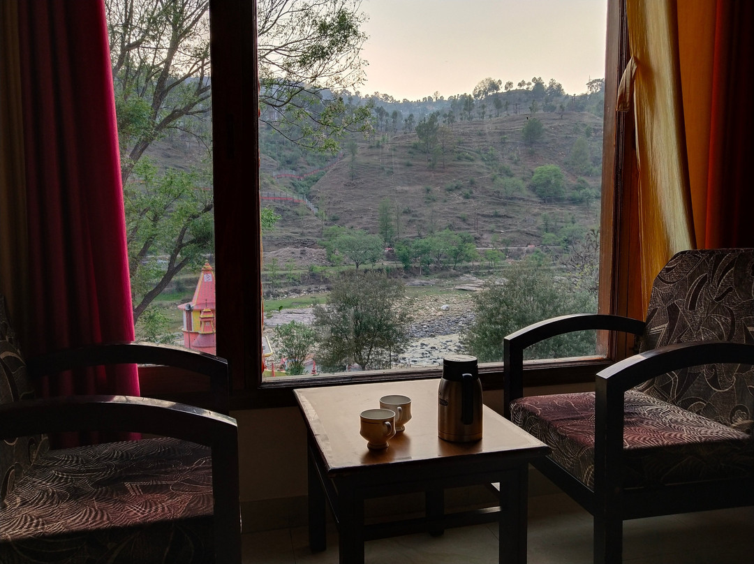 Hotel Shivalik River Retreat主图