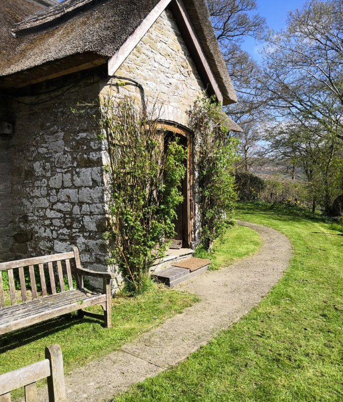 The Pales Meeting House-兰德林多德威尔斯必去景点