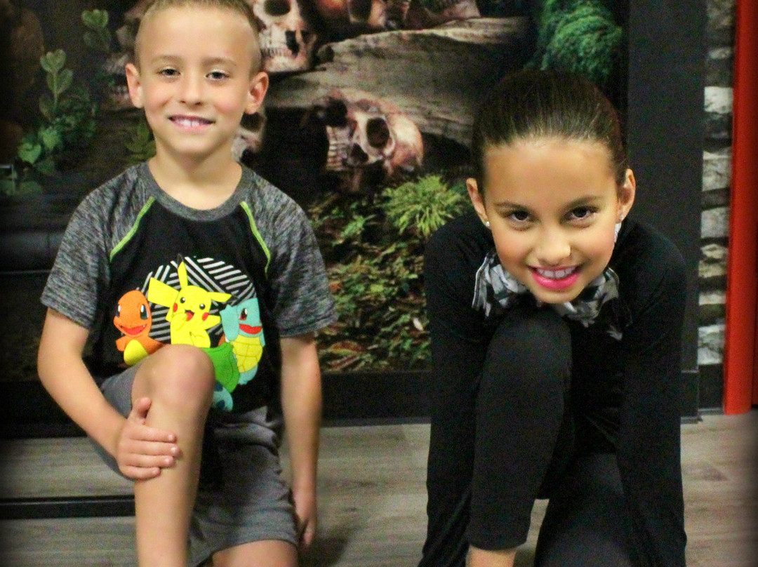 Red Button Escape-科勒尔斯普林斯必去景点