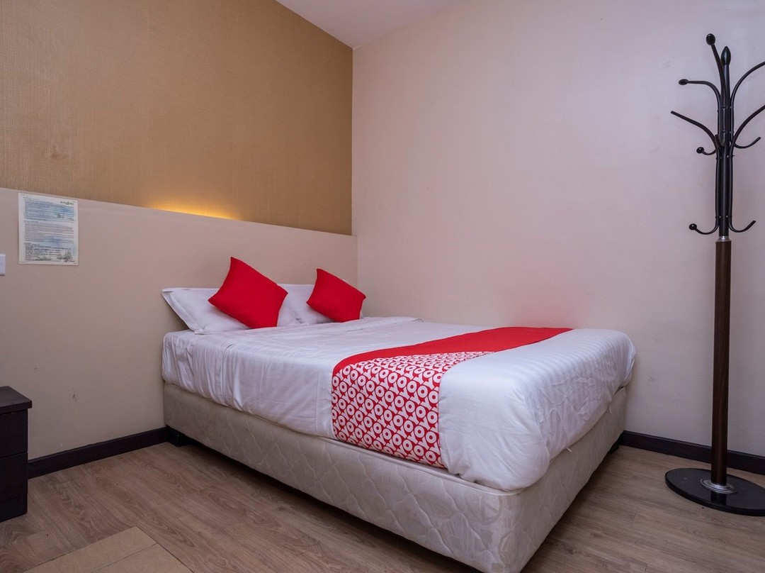 OYO 614 D'Pinetrees Hotel主图