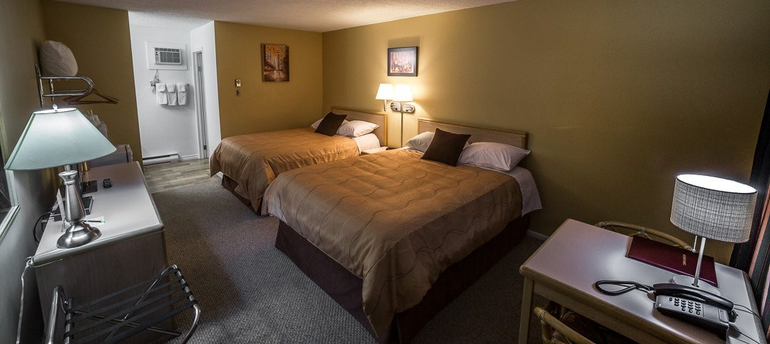 Westwood Motel 100 Mile House主图