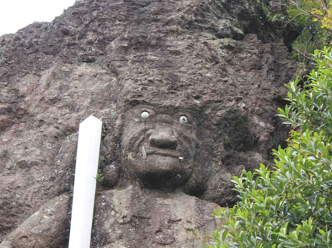 Taikoiwa Fudoson-武雄市必去景点
