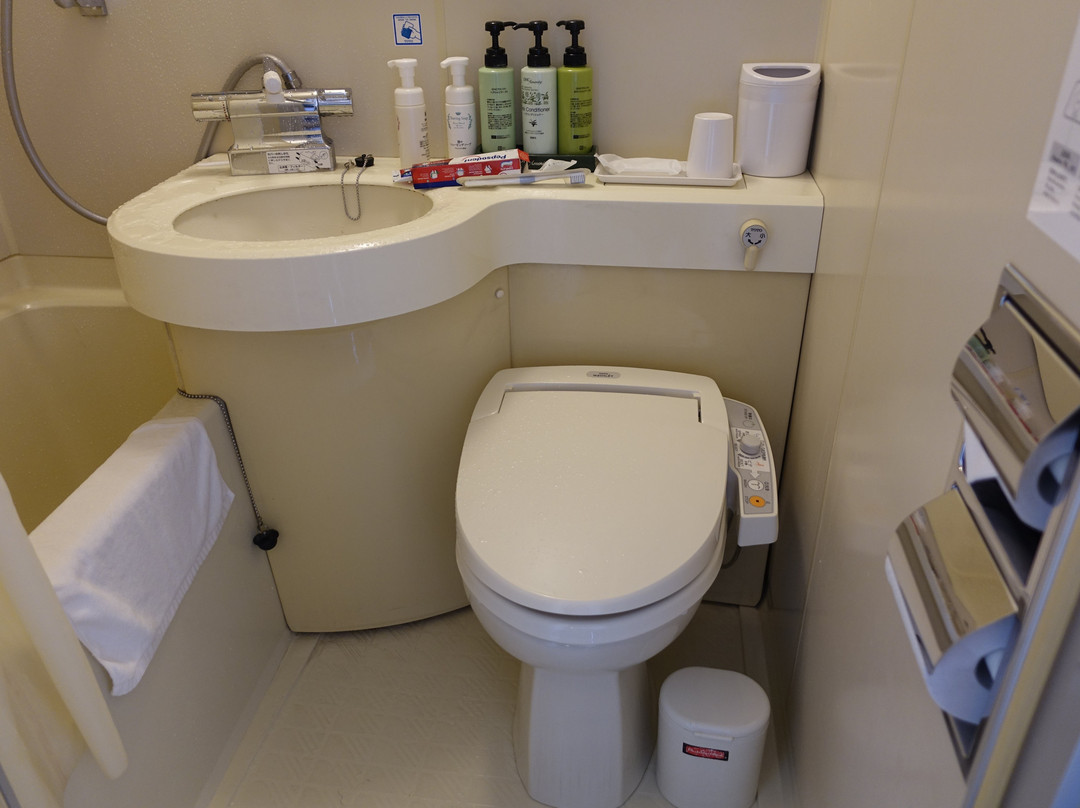 巢鸭微笑酒店主图