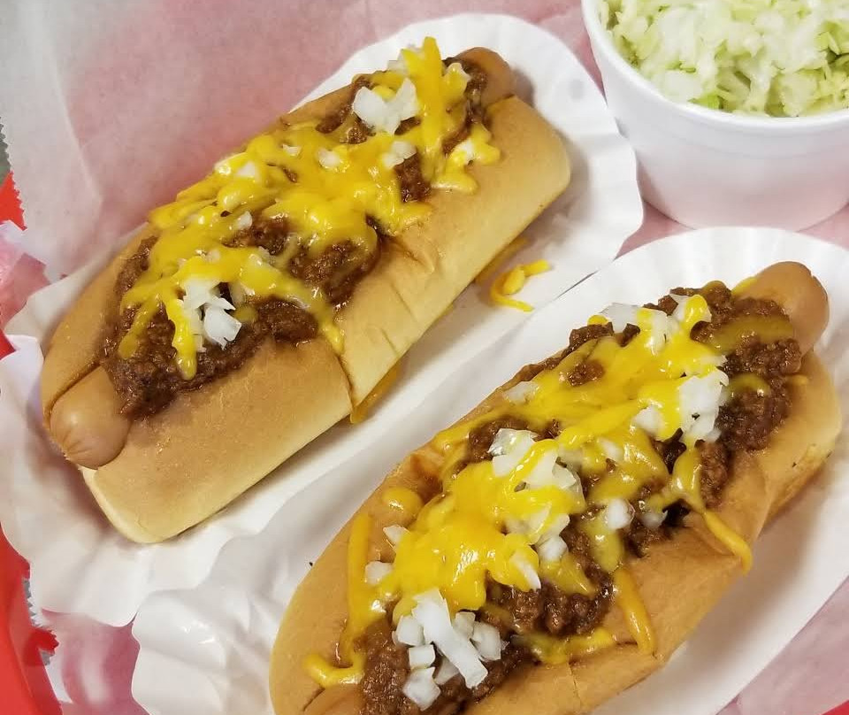 Hiawassee餐馆和美食-The Happy Hawg Hiawassee