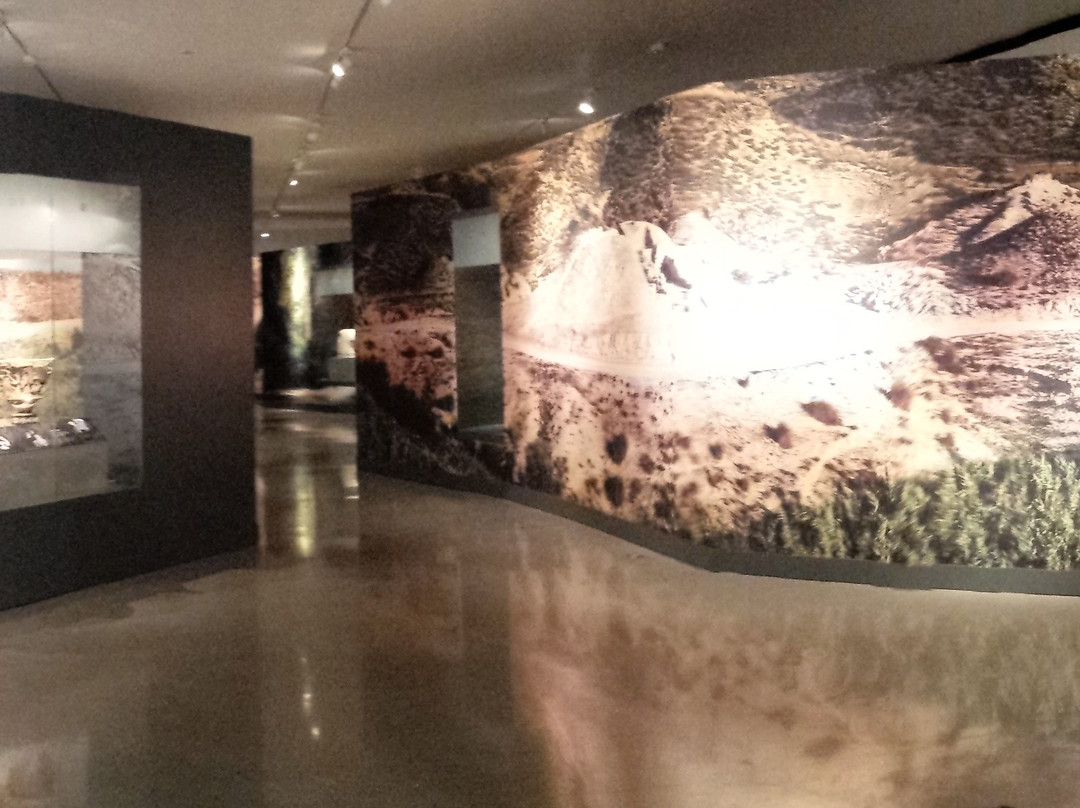 Museo Íbero-哈恩必去景点