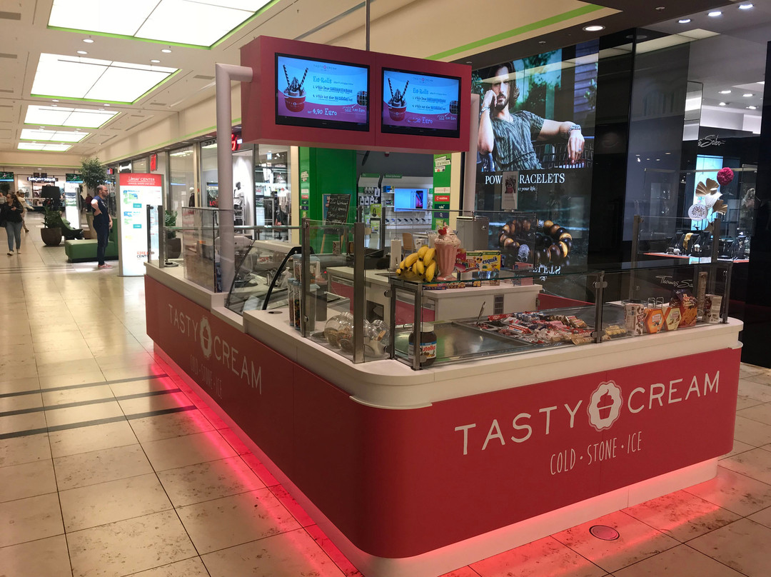 Heiden餐馆和美食-Tasty Cream - Ice Cream Rolls