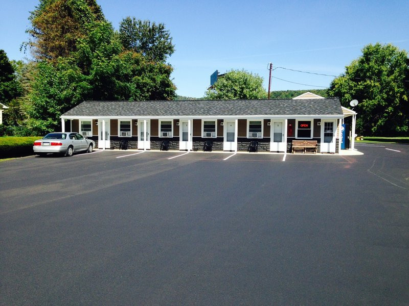 The New Lantern Motel主图