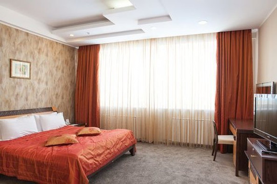 Golden Dragon Hotel & Spa主图