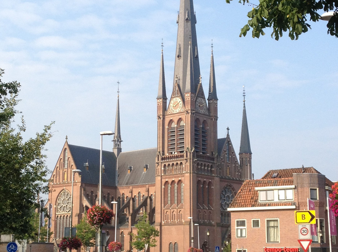 Sint-Bonaventurakerk-Woerden必去景点