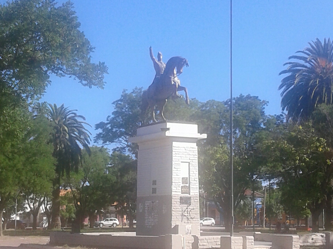 Plaza San Martin-Viedma必去景点