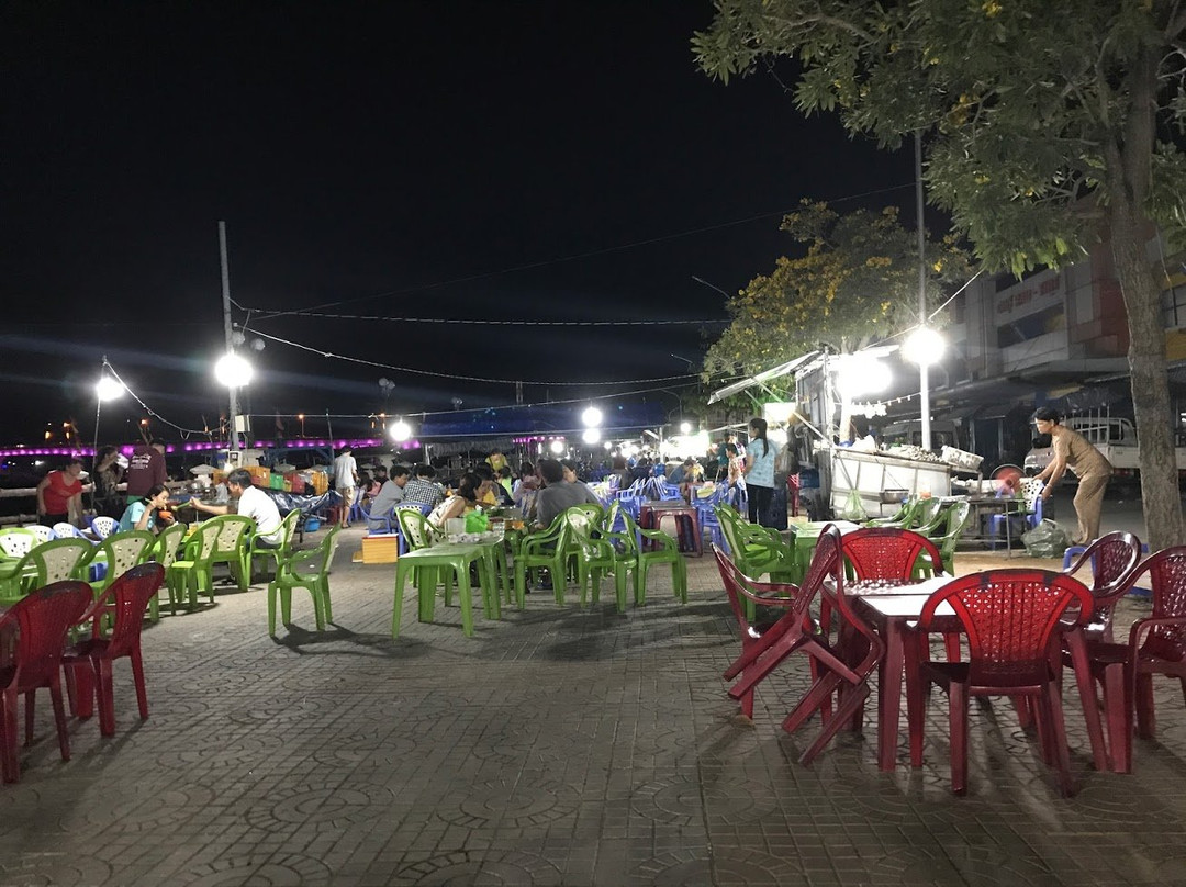 Ha Tien Night Market