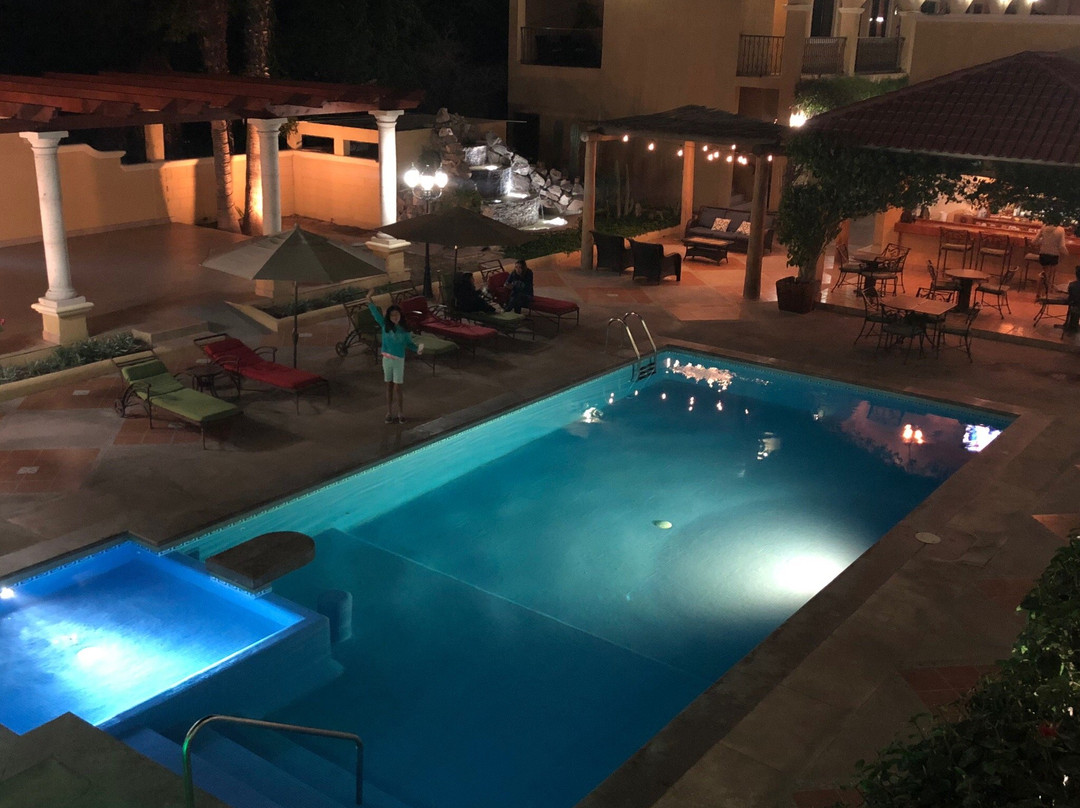 Hacienda Suites主图