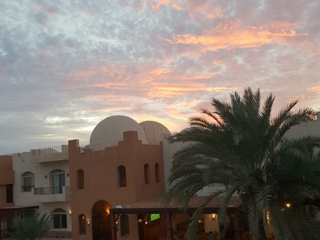 谢赫阿里度假酒店主图