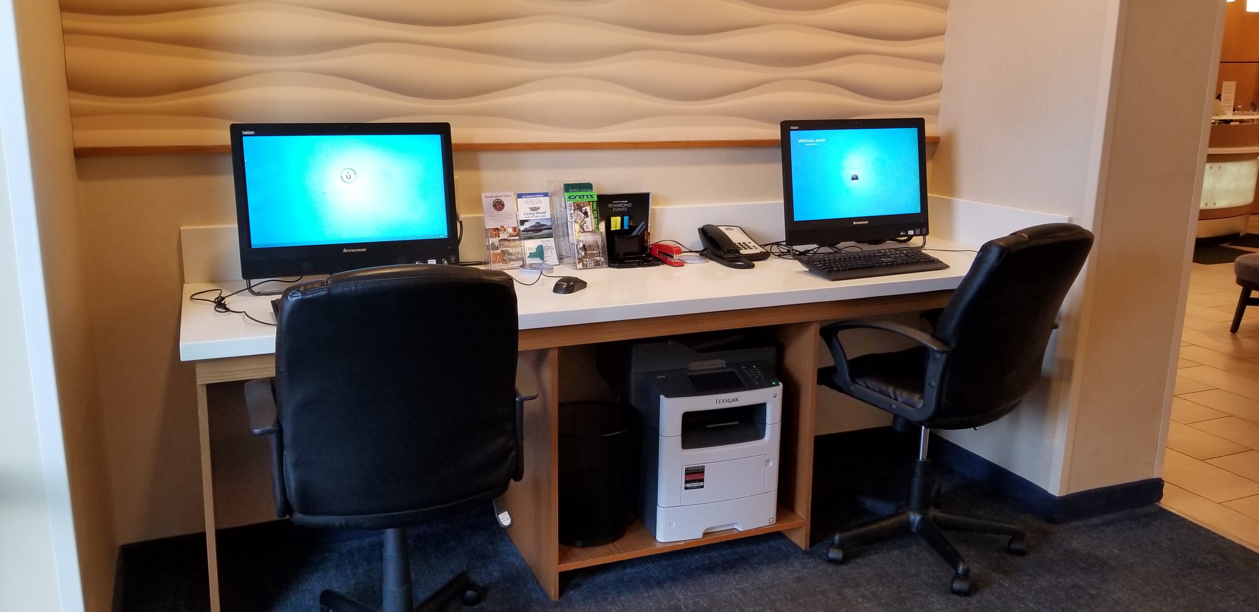 Springhill Suites Syracuse Carrier Circle-商务中心/多功能厅