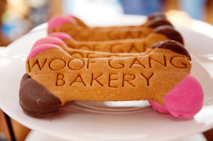 Woof Gang Bakery & Grooming-Longwood必去景点