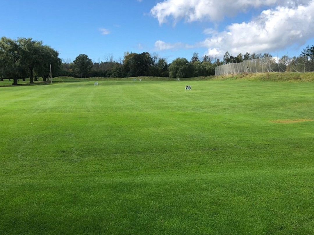 Chateau Cartier Golf Course-加蒂诺必去景点