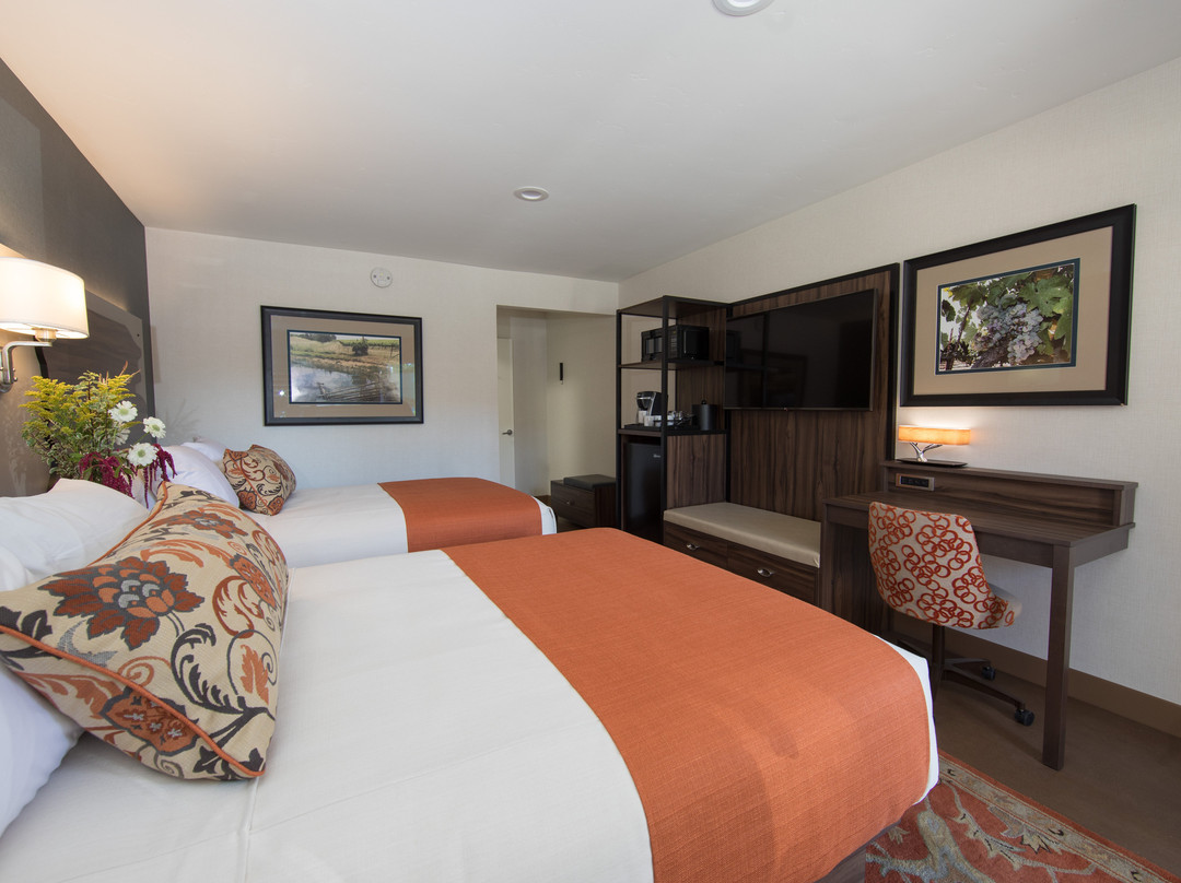 Vine Inn Davis主图