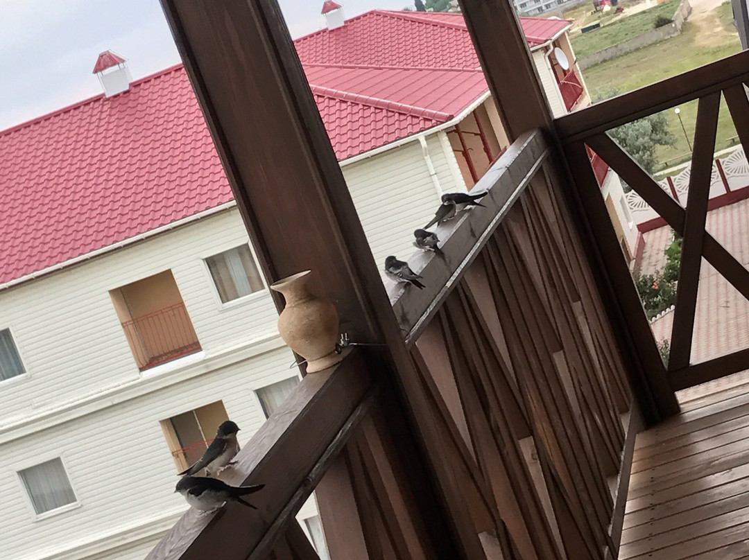 DobroDvor Hotel
