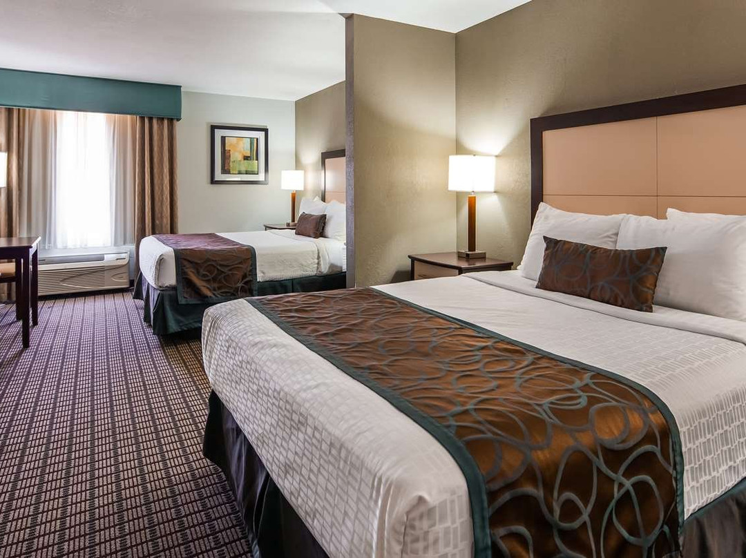 Best Western Plus Magee Inn And Suites主图