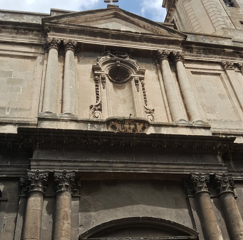 Saint Julien Church-阿尔勒必去景点