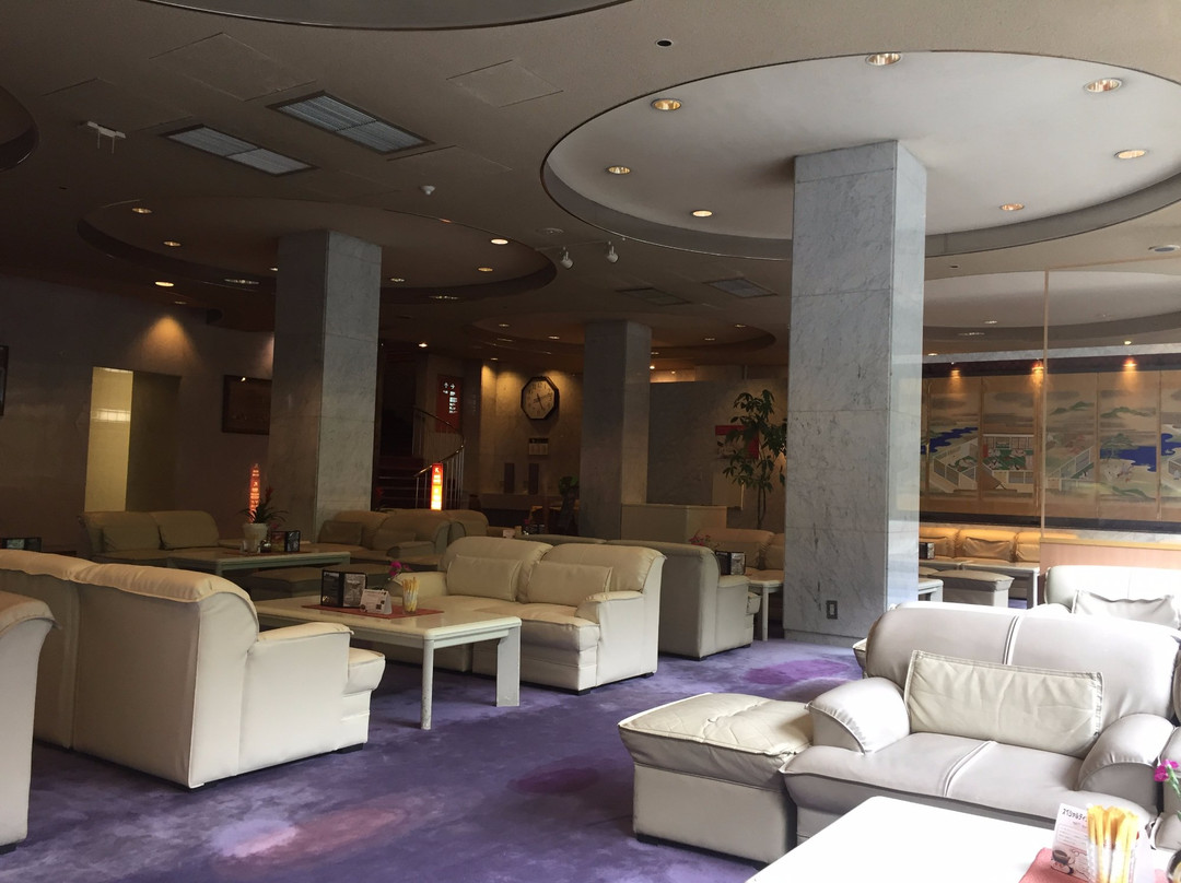 月光园游月山庄主图