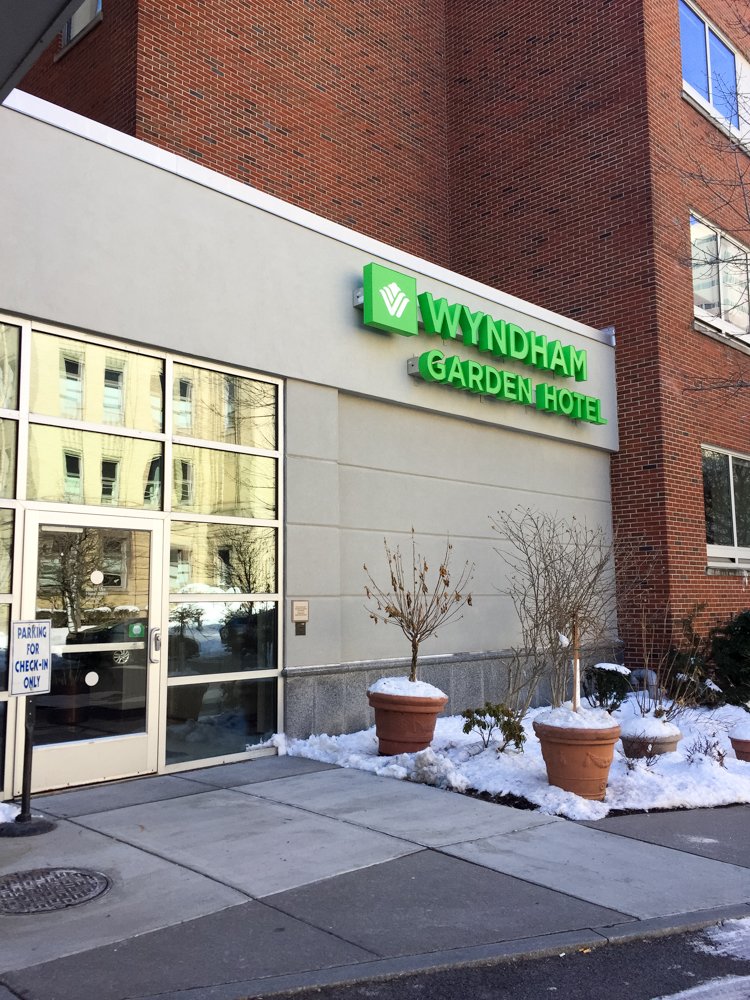 布法罗市中心希尔顿逸林俱乐部酒店-浴室