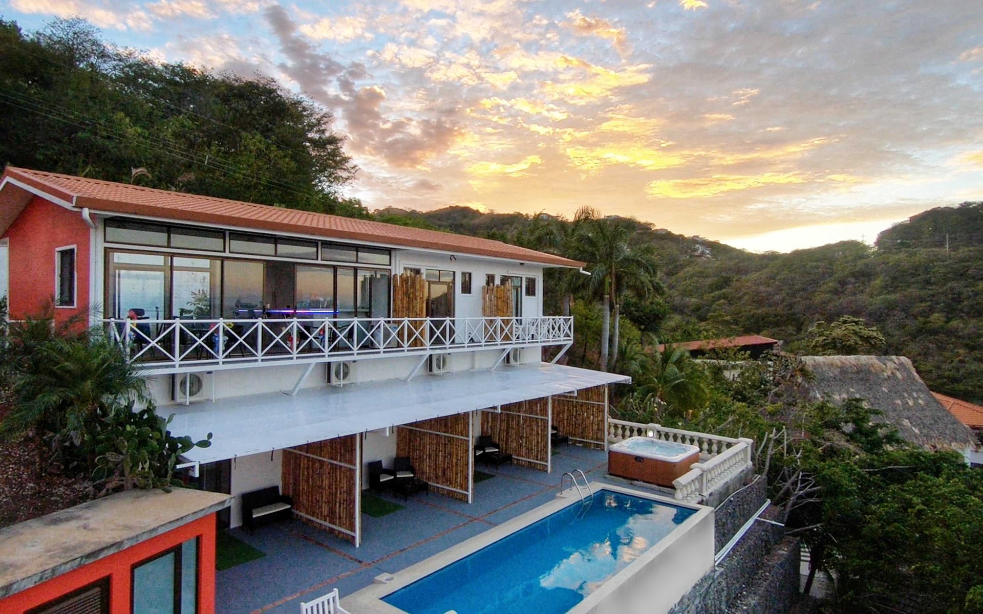 Pura Vista Hotel-官方