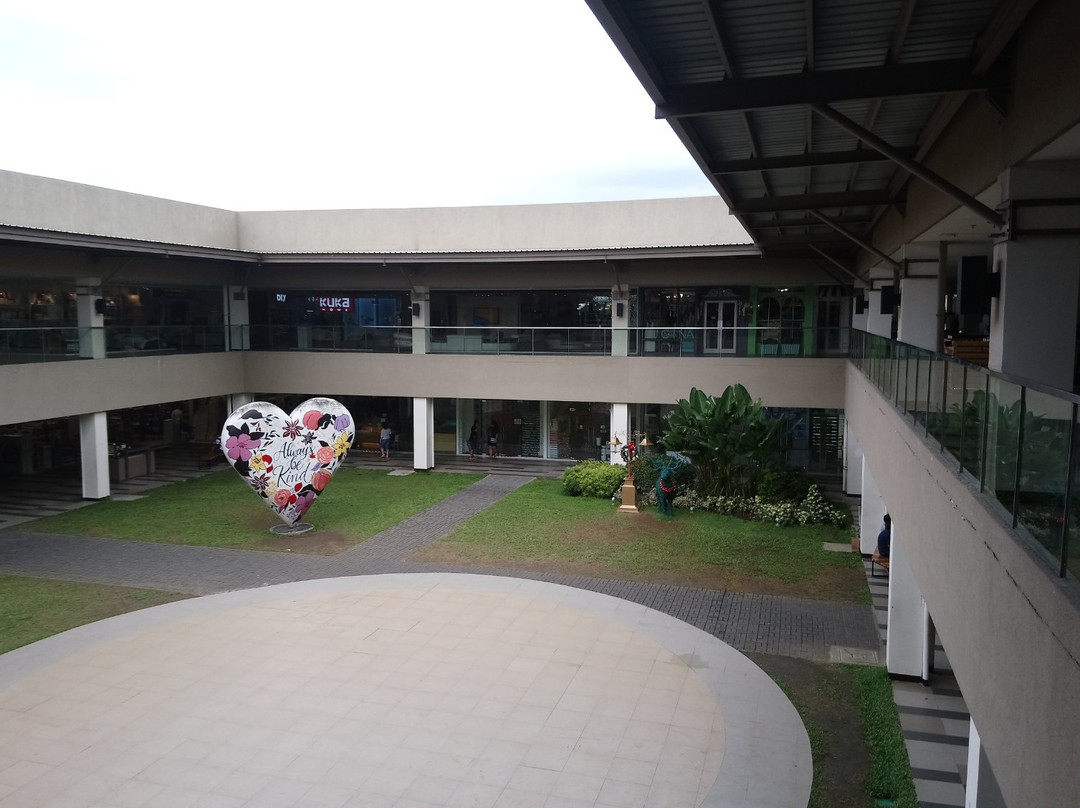 Ayala Malls Solenad景点图片