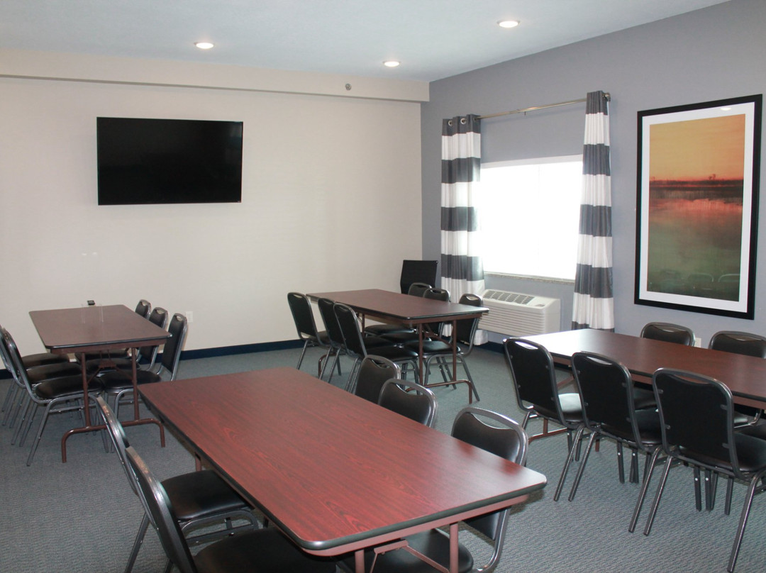 Brookstone Lodge & Suites主图