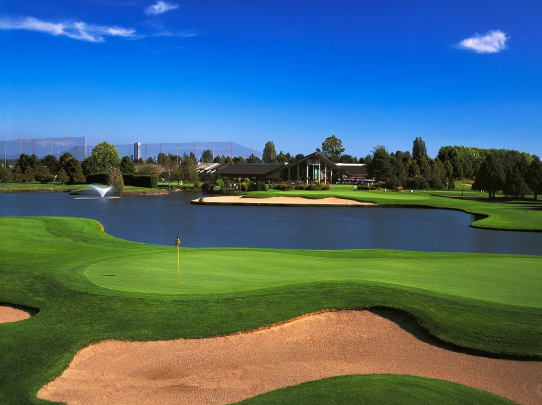 Mayfair Lakes Golf and Country Club-里士满必去景点