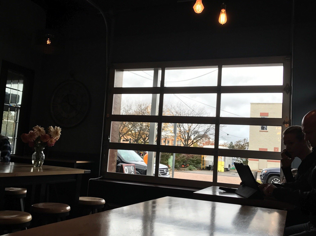 The 205 Coffee Bar主图
