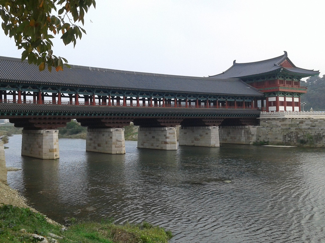 Woljeonggyo Bridge-庆州市必去景点