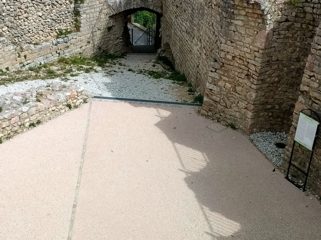 Castello di Costacciaro-Costacciaro必去景点