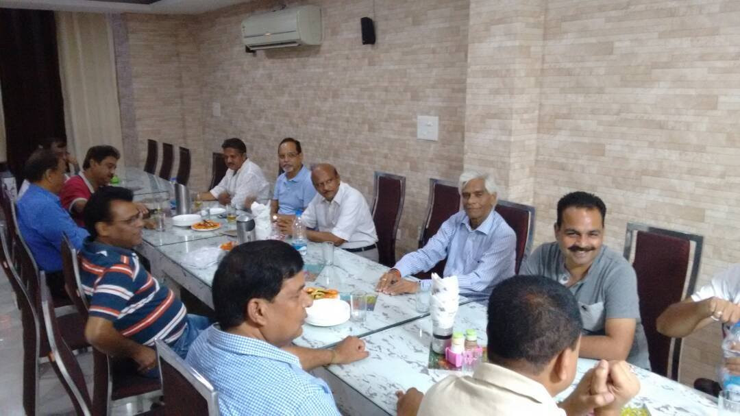 Uattardhona餐馆和美食-Break Point Dhaba