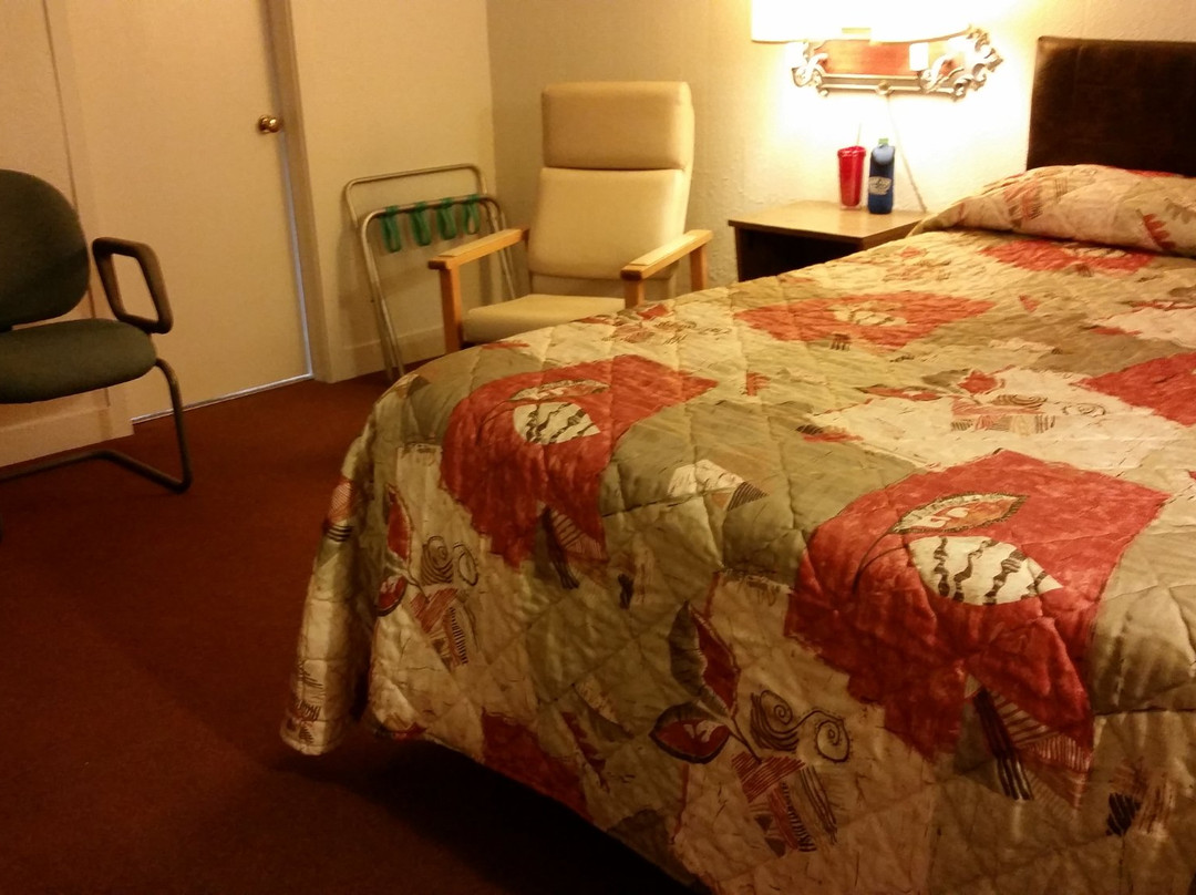 Hacienda Motel主图