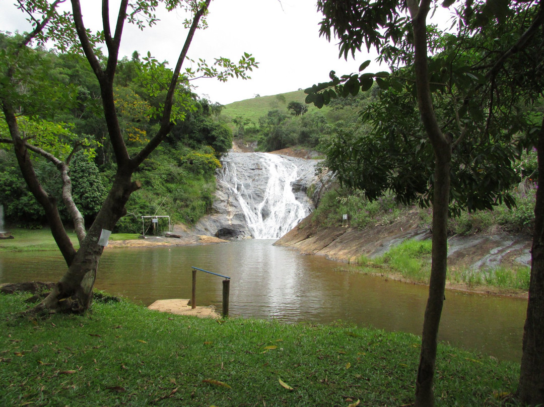 Cachoeira Rio do Meio-Santa Leopoldina必去景点