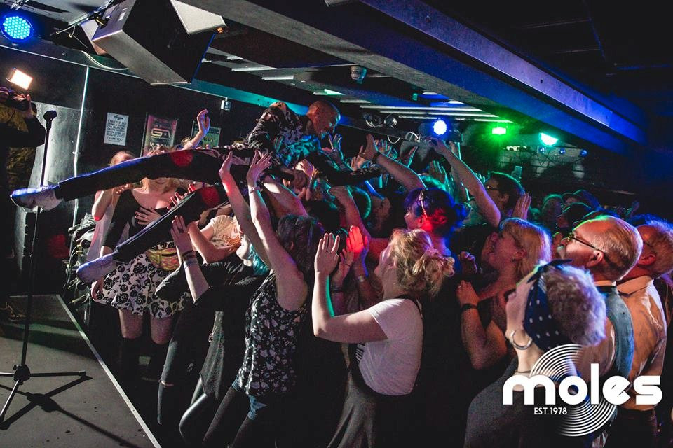 Moles-巴斯必去景点