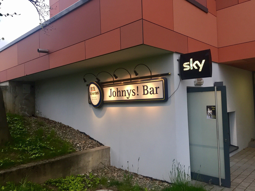 Johnys! Bar-Hof必去景点