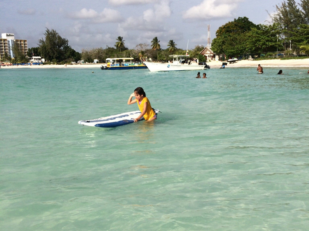 Ajani's Irie Surf School Barbados-布里奇顿必去景点