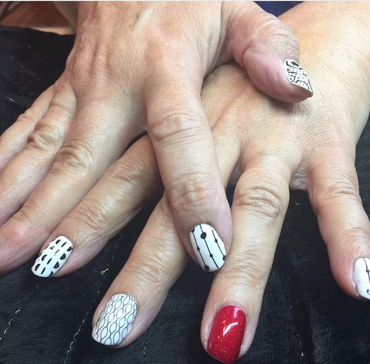 Full Circle Salon and Spa-Wheat Ridge必去景点