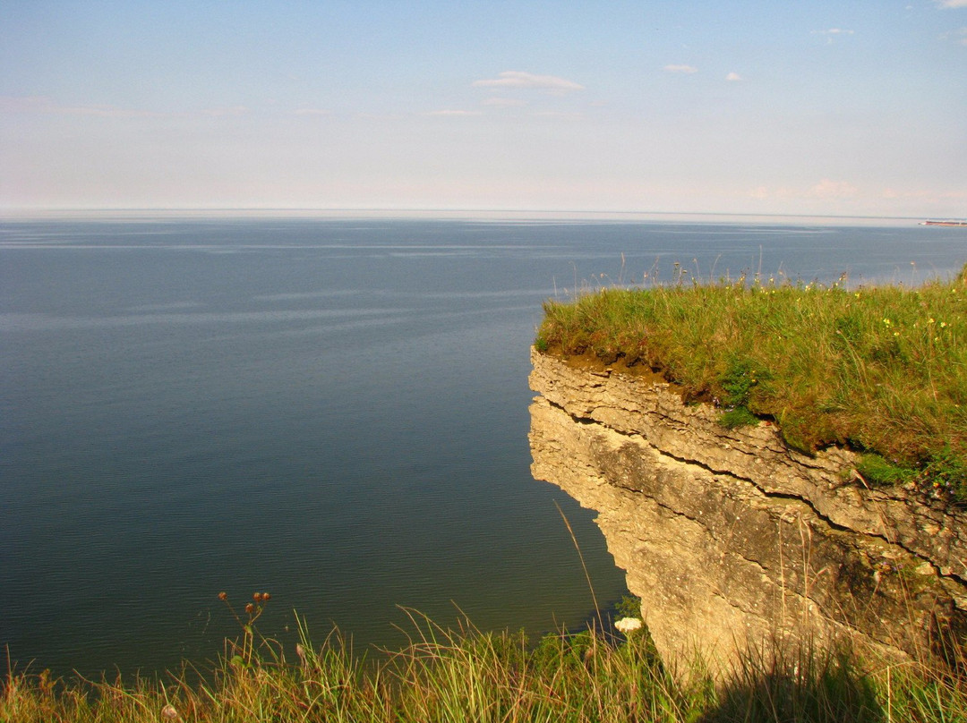Ontika Limestone Cliff-Ontika必去景点