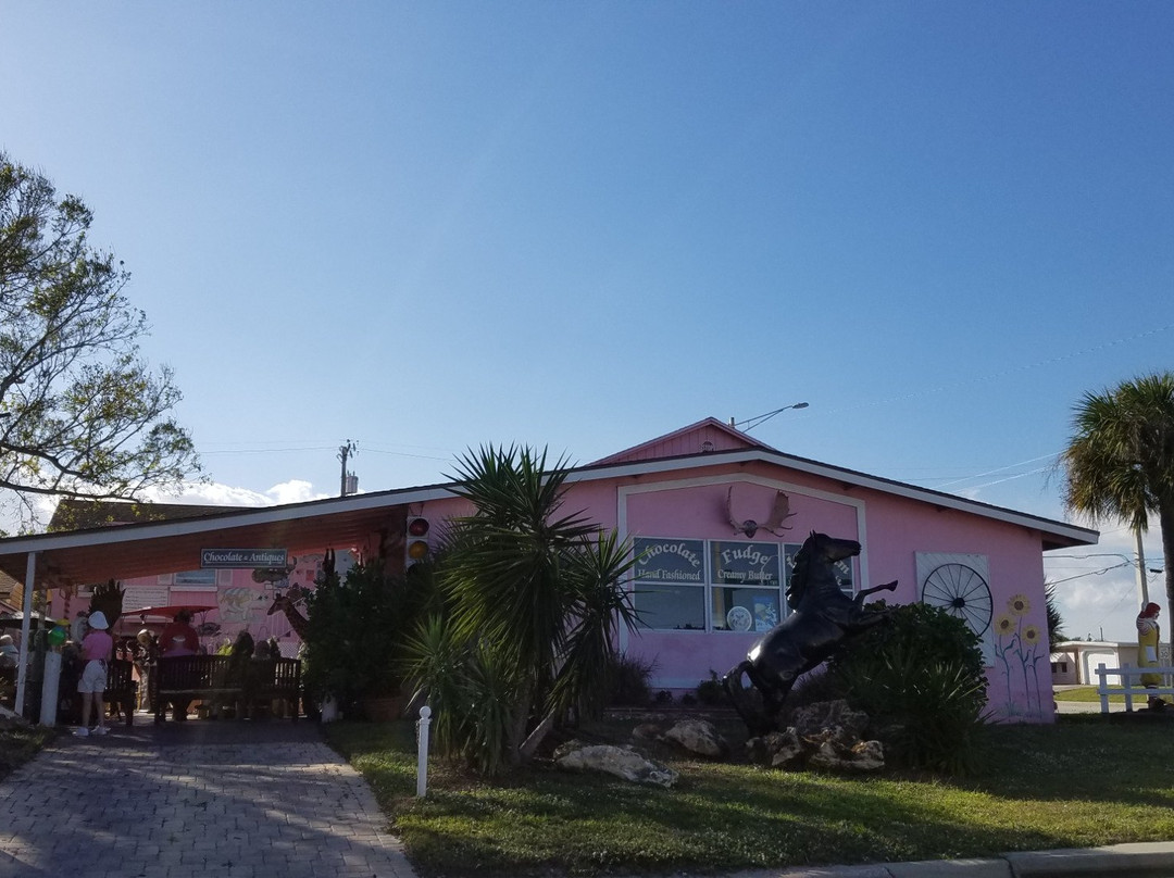 How Sweet It Is Chocolate Factory-维罗海滩必去景点