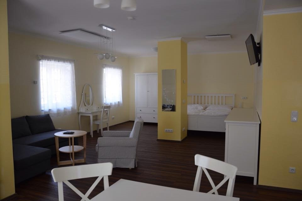 Maria Saal酒店住宿-Gasthof Neuwirt Kressnig