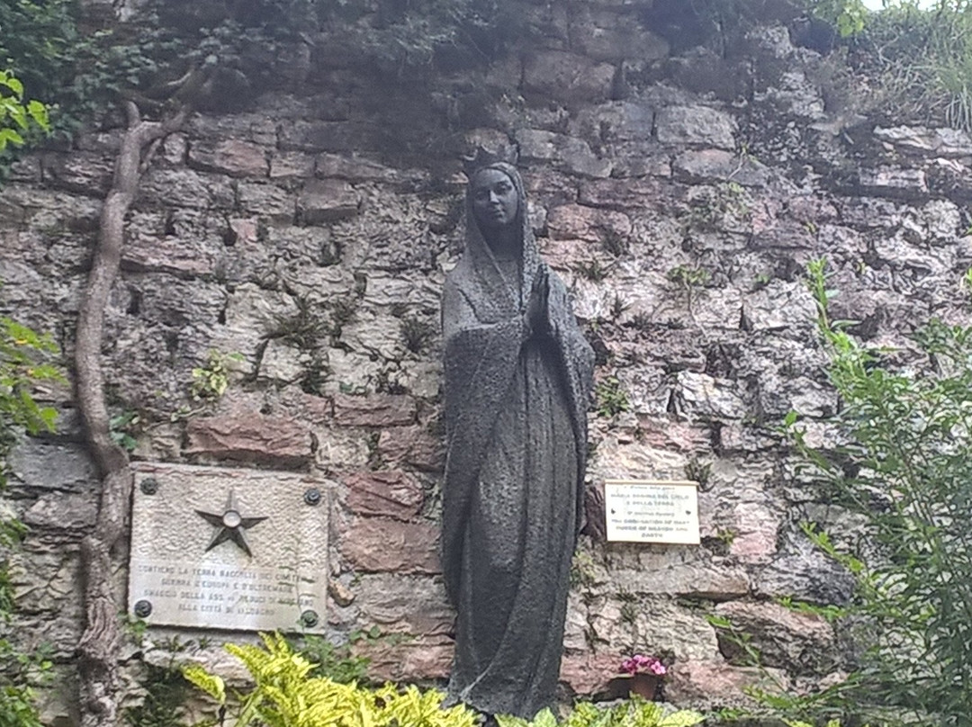 Santuario di Santa Maria di Panisacco景点图片