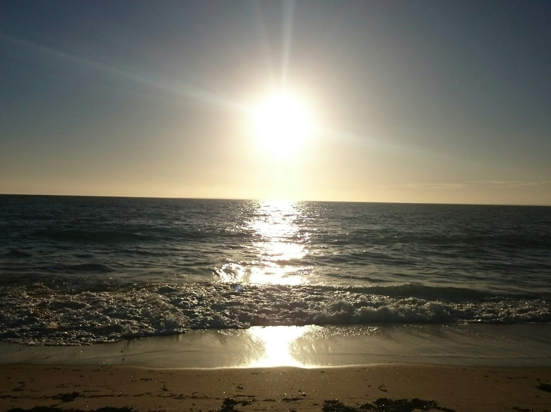 Plage Kerouriec-Erdeven必去景点