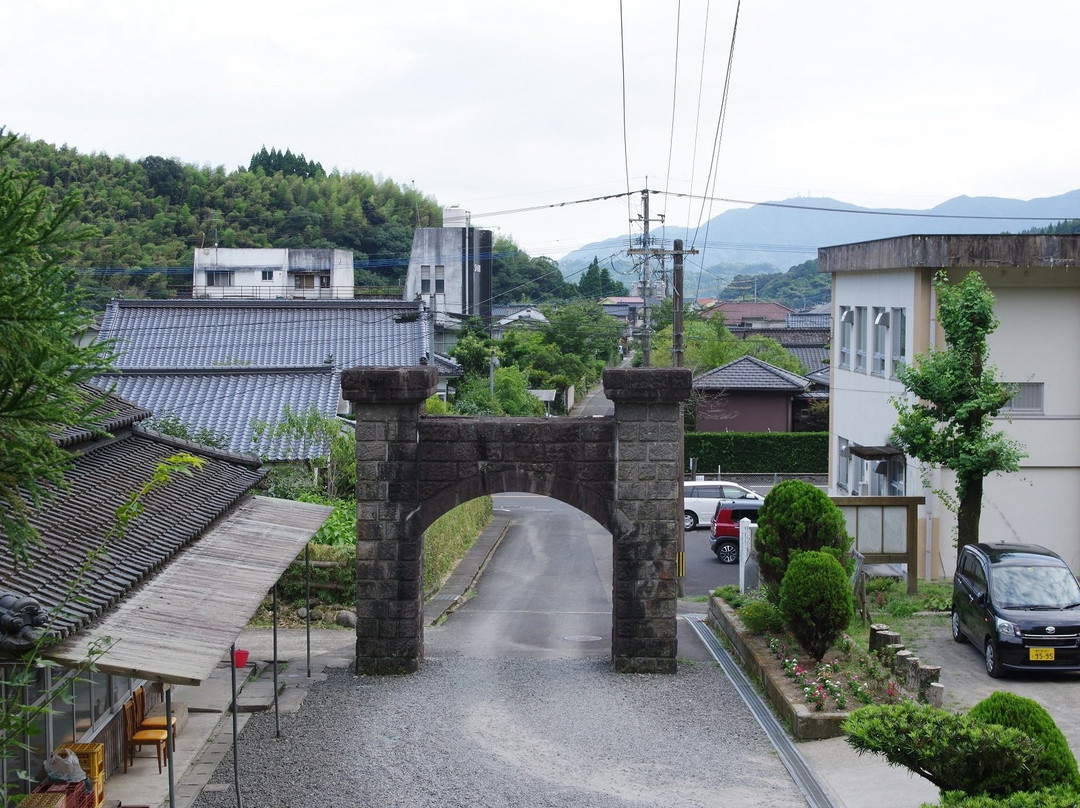 Yamada Triumphal Arch景点图片